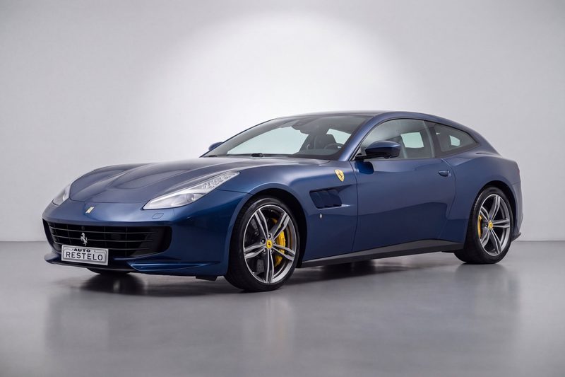 Ferrari GTC4 Lusso T